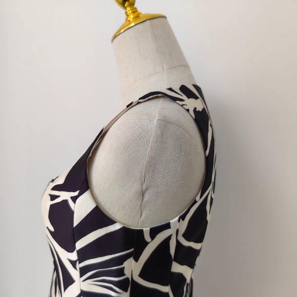 Alexis Claire Dress - Picture 8 of 11